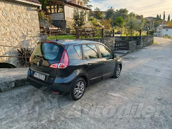 Renault - Scenic - 1.5dci