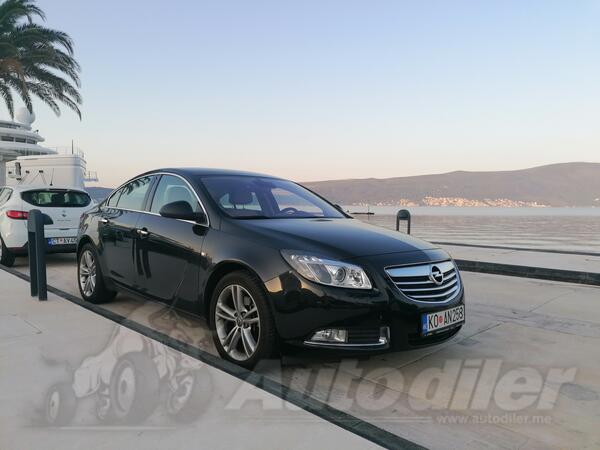 Opel - Insignia - 2.0 CDTI