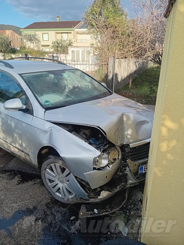 Volkswagen - Passat - 2.0tdi