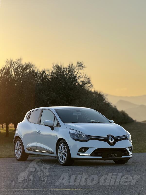 Renault - Clio - Automatik