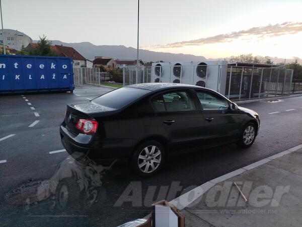 Volkswagen - Passat - 1.9 tdi bkc