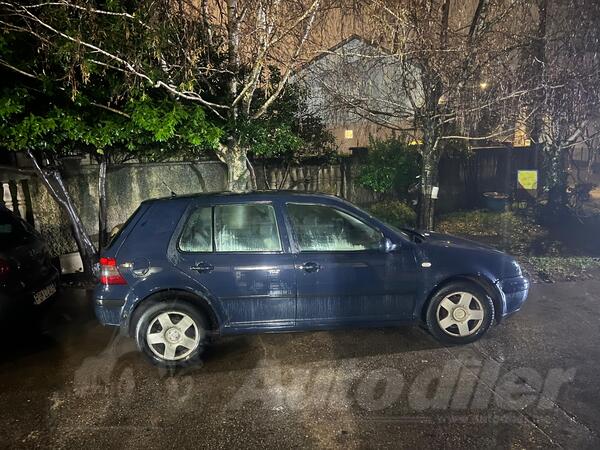 U djelovima Volkswagen - Golf 4 1.9 tdi