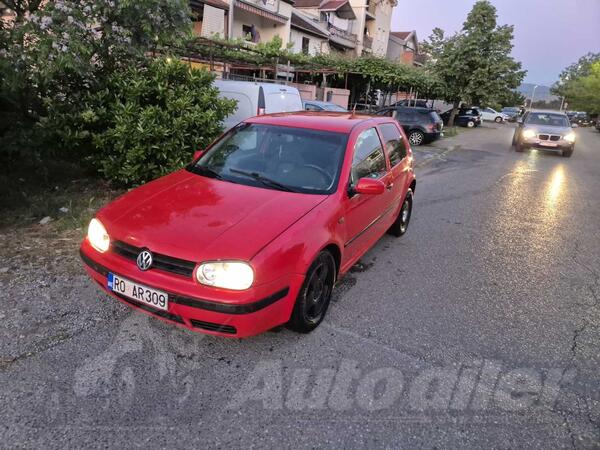 Volkswagen - Golf 4 - 1.9