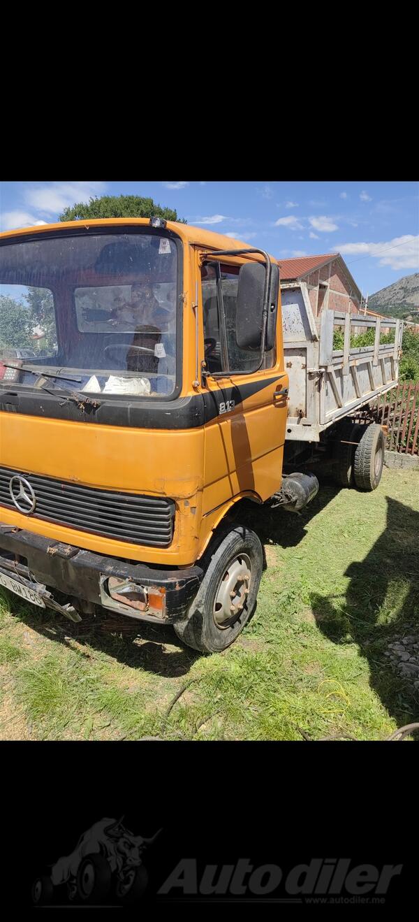 Mercedes Benz - 813