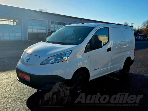 Nissan - E-NV200 - Automatik