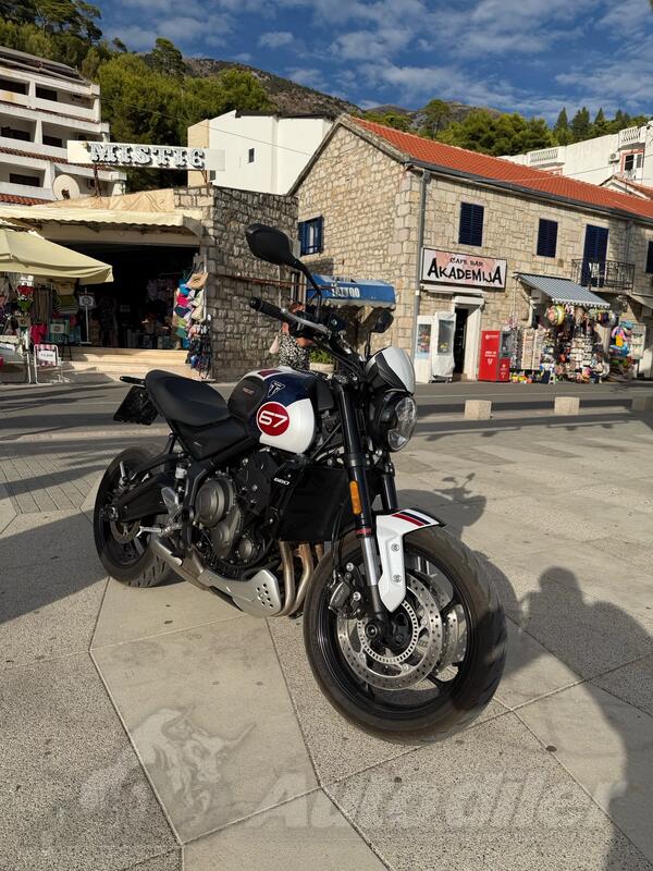 Triumph - Trident 660