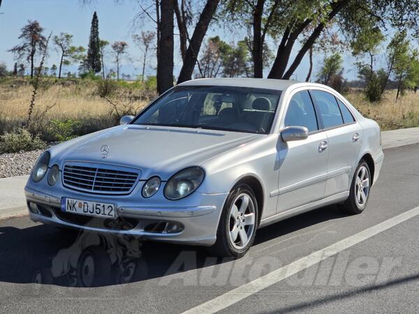 Mercedes Benz - E 220 - 220