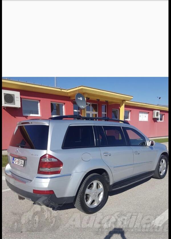 Mercedes Benz - GL 320 - 320 cdi formatic
