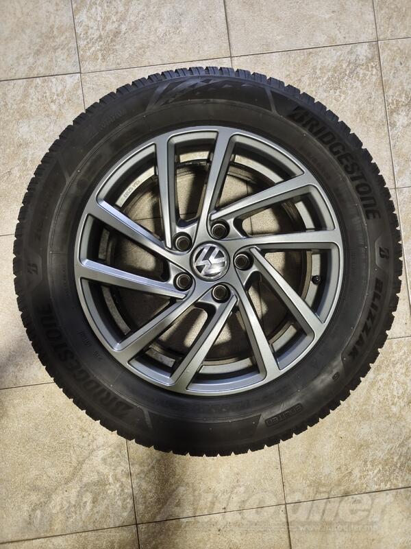 Fabričke felne i bridgestone gume