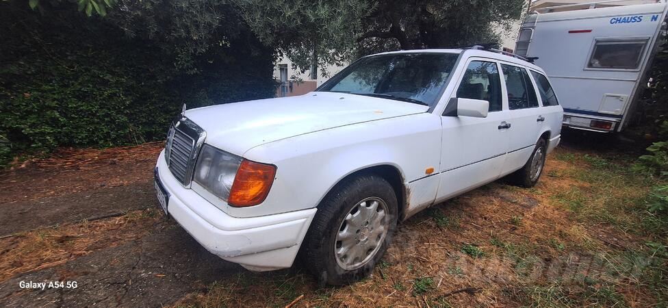 Mercedes Benz - E 250 - 124 250 d