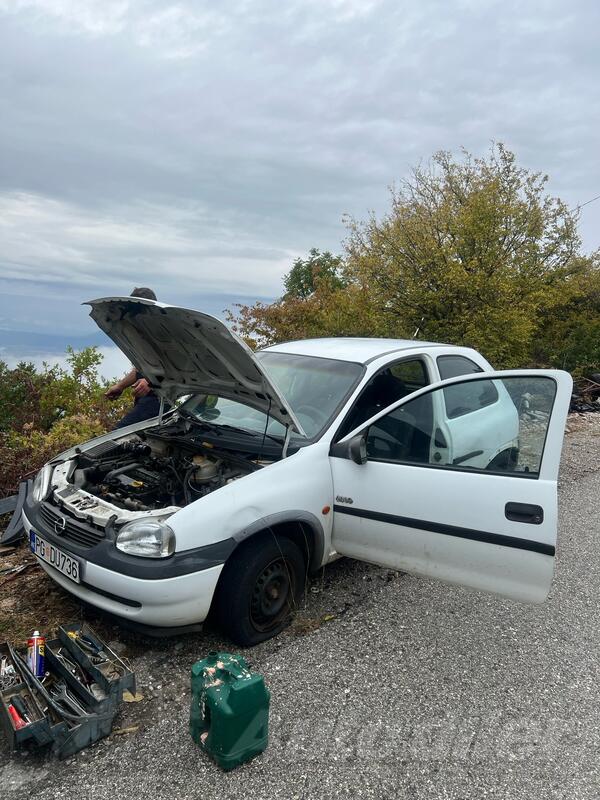 Opel - Corsa