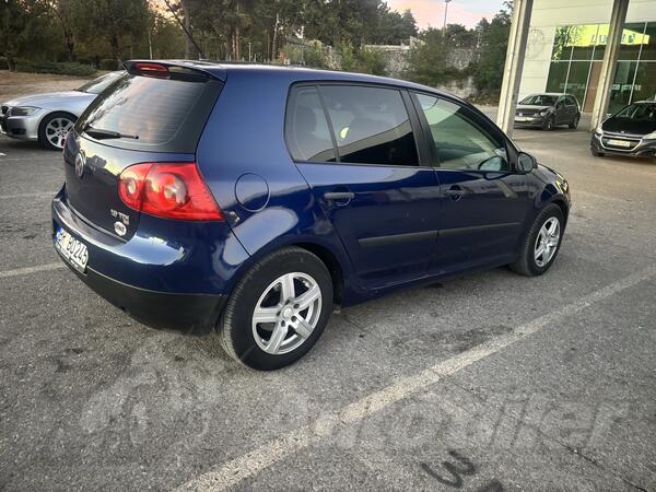 Volkswagen - Golf 5 - 1.9 TDI