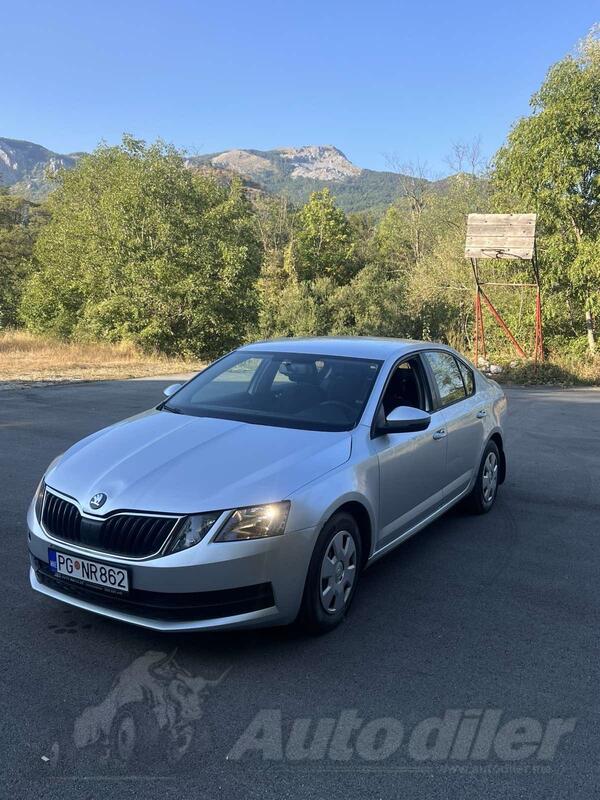 Škoda - Octavia - 1.6