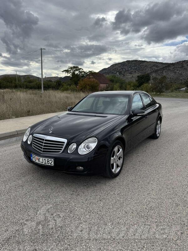 Mercedes Benz - E 200 - e211