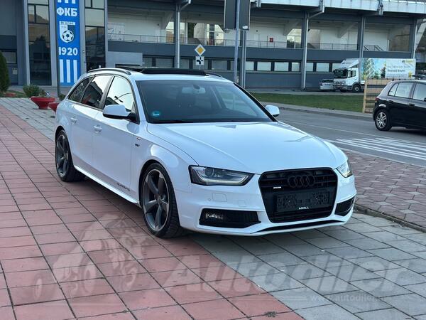 Audi - A4 - 3000