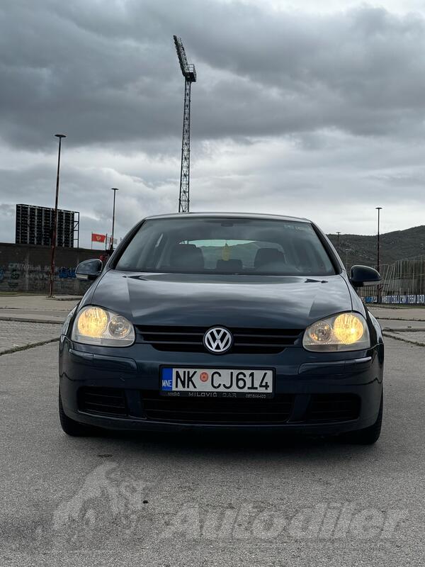 Volkswagen - Golf 5 - 2.0 TDI