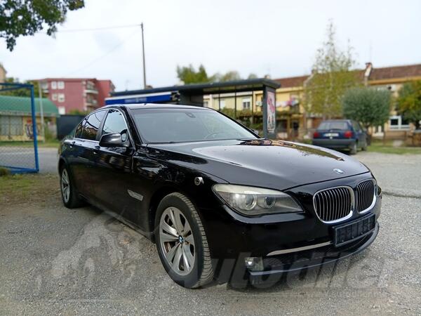 BMW - 740 - 740 I 3.0