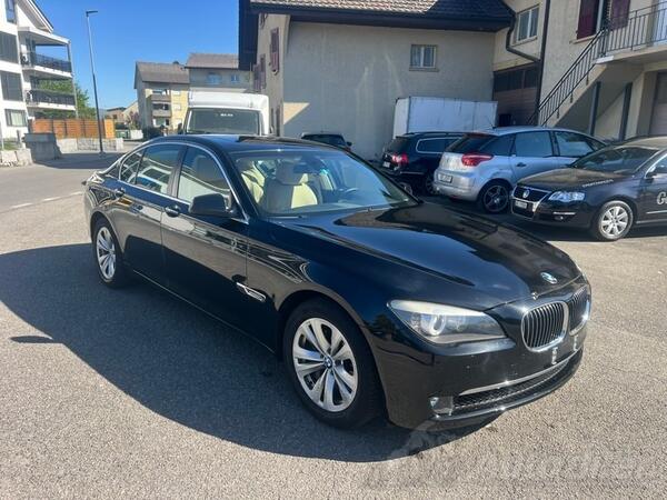 BMW - 740 - 740 I