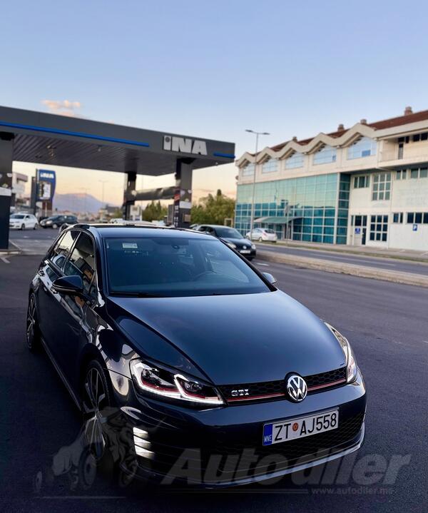 Volkswagen - Golf 7 - 2.0tsi