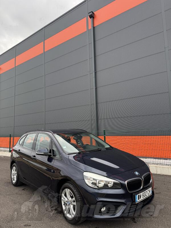 BMW - 218 Active Tourer - 2.0 d
