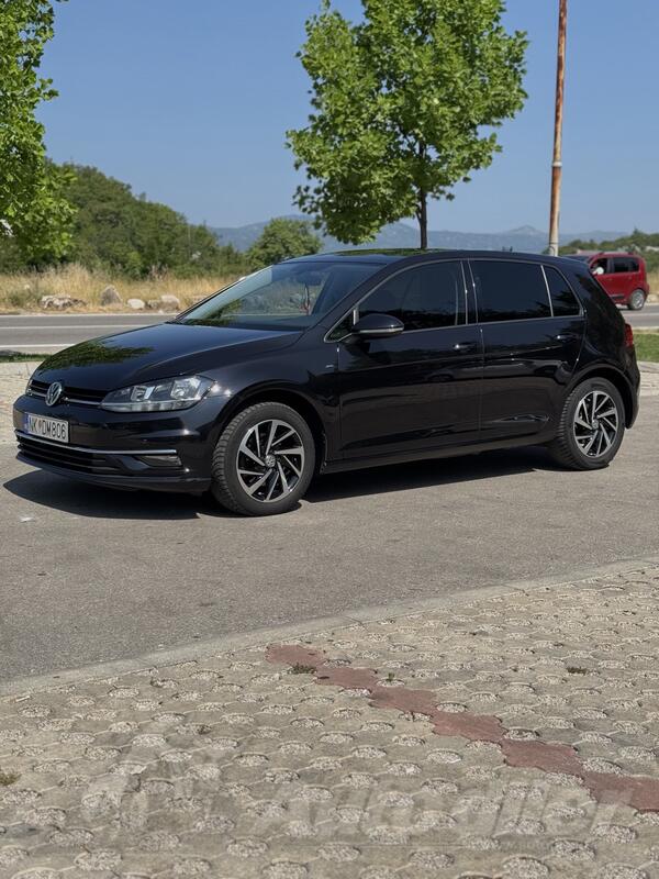 Volkswagen - Golf 7.5 - 2.0 110kw