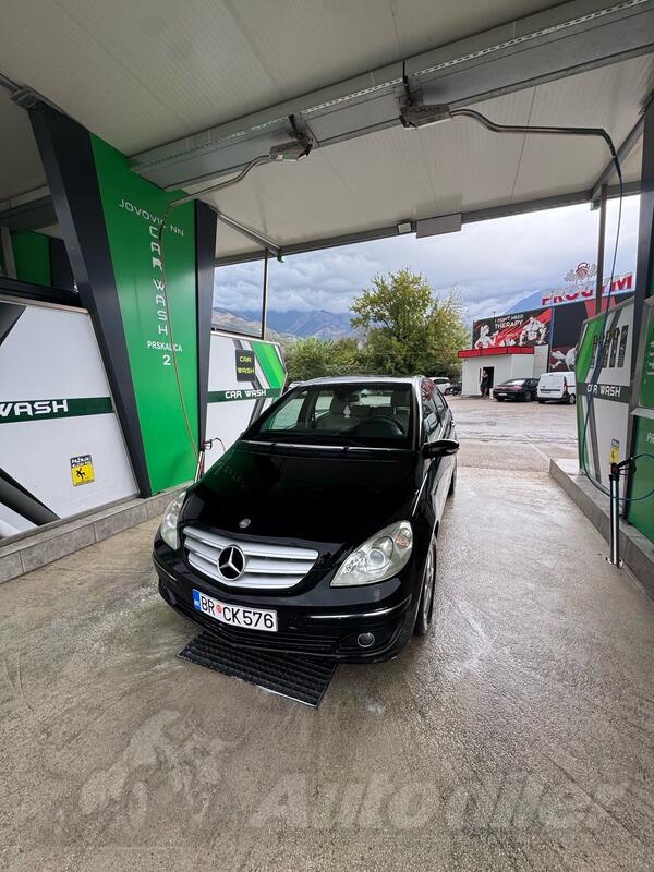 Mercedes Benz - B 200 - B200