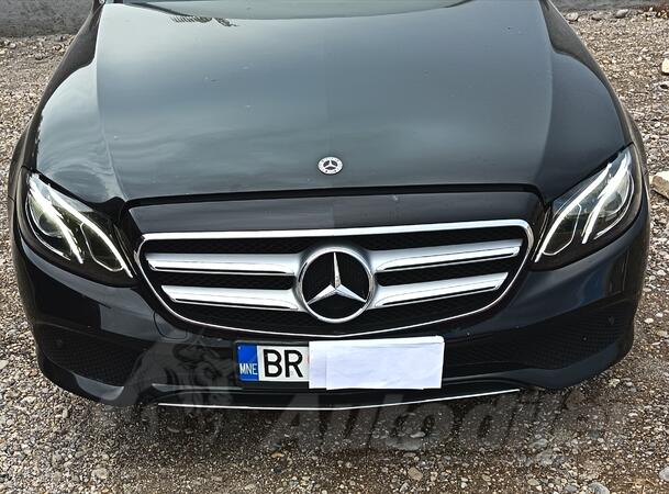 Mercedes Benz - E 220 - E220