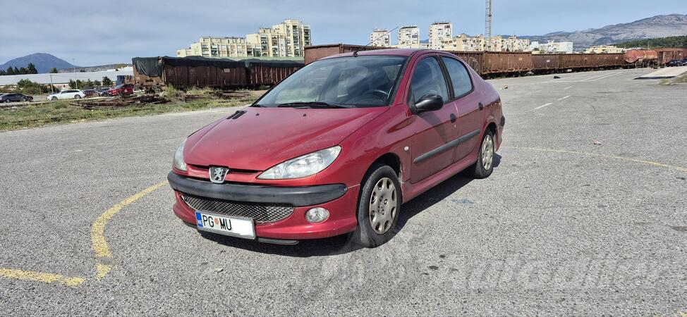 Peugeot - 206 - 1,4 E