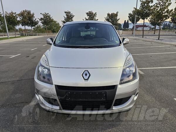 Renault - Scenic - 1,5 DCI