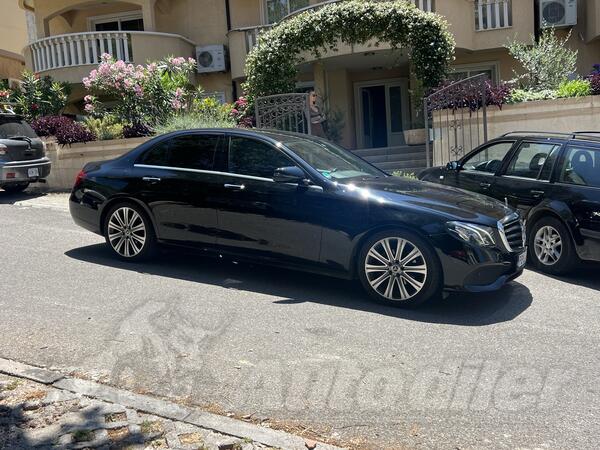 Mercedes Benz - E 220 - E 220 CDI