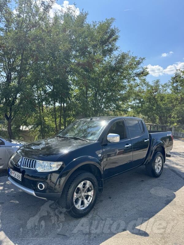 Mitsubishi - L200
