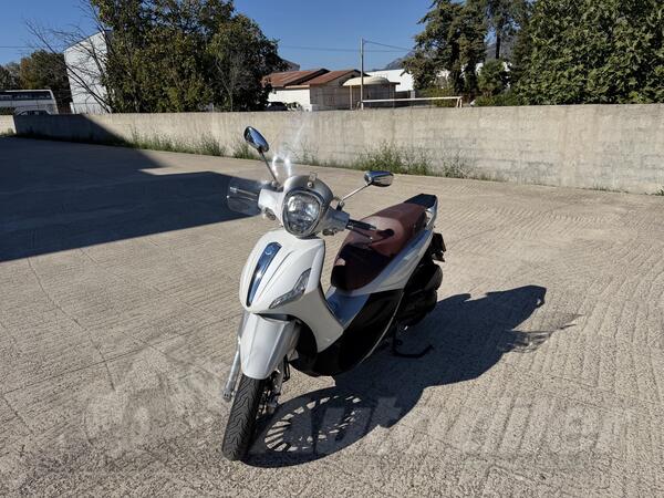 Piaggio - BEVERLY 300 ABS