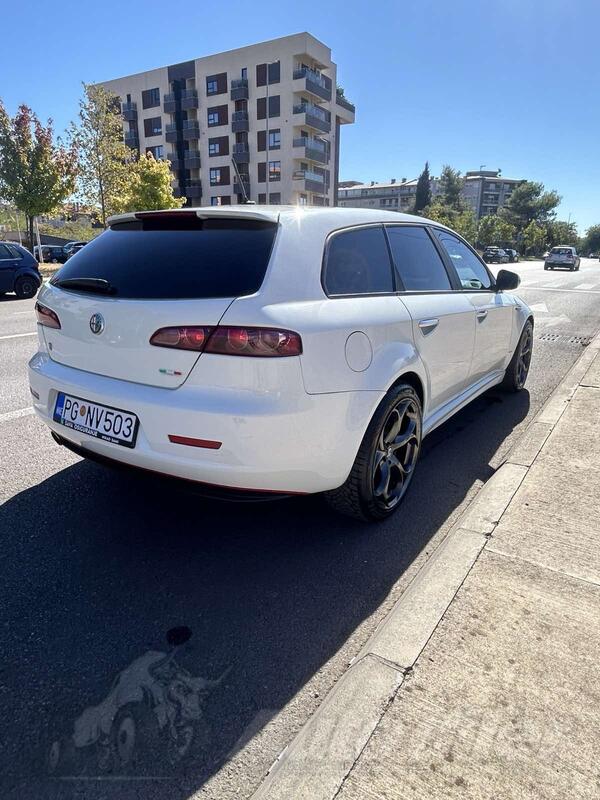 Alfa Romeo - 159 - 2.0 JTDM