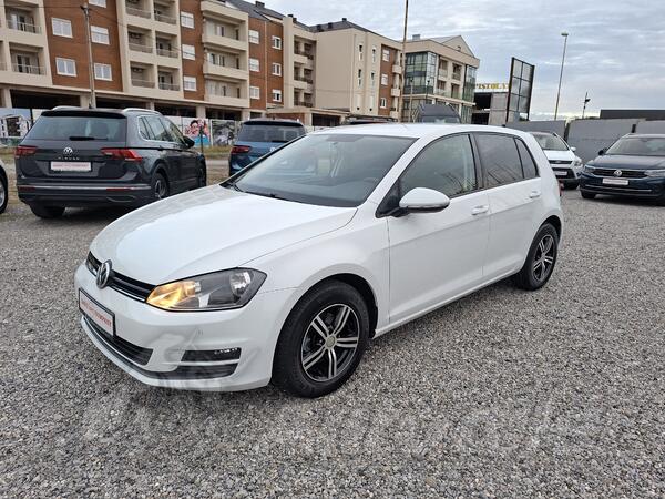 Volkswagen - Golf 7 - 1.6 Tdi