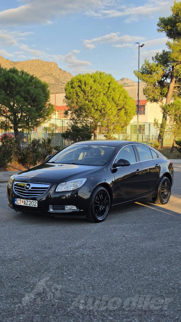Opel - Insignia - 2.0