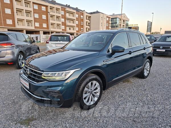 Volkswagen - Tiguan - 2.0 Tdi