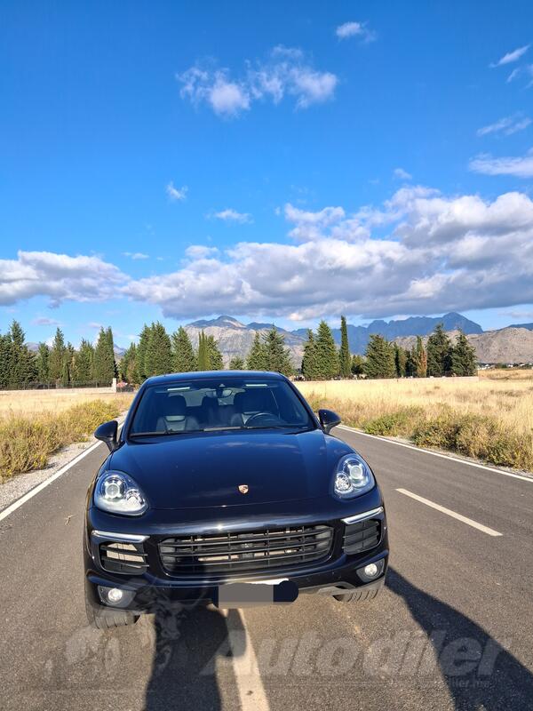 Porsche - Cayenne - 3.0