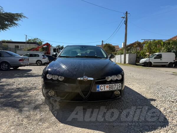 Alfa Romeo - 159 - 1.9