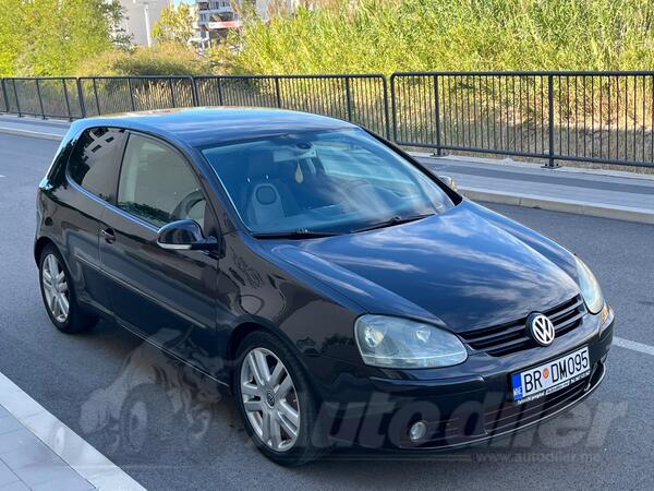 Volkswagen - Golf 5 - 2.0 TDI