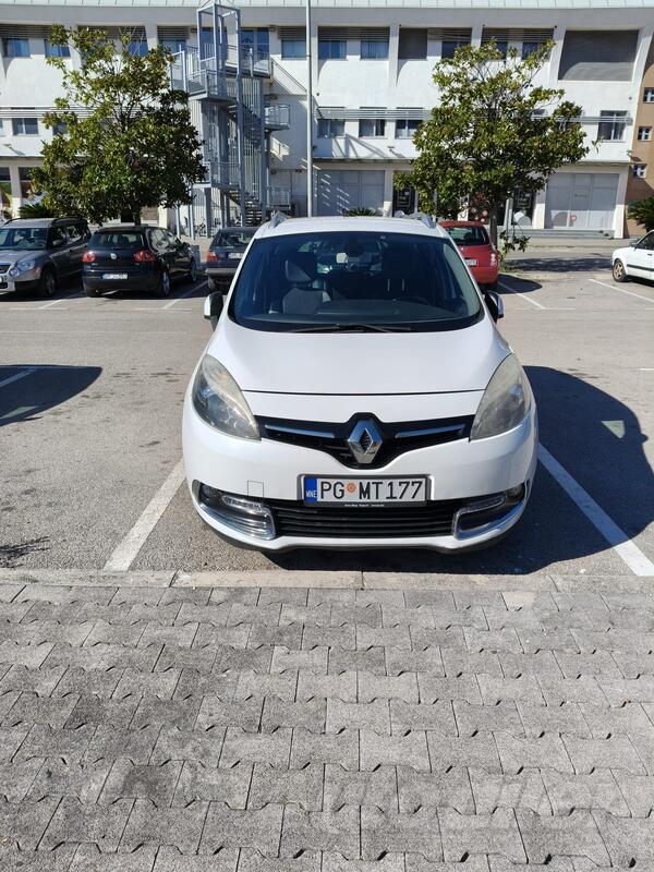Renault - Scenic - 1.5 dci