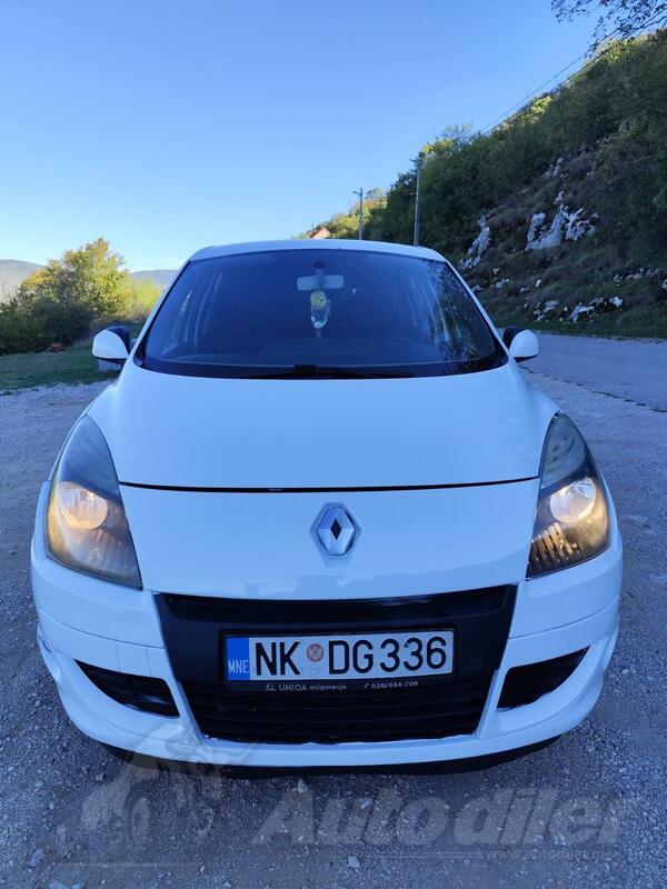 Renault - Scenic - 1.5 dci