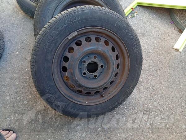 AEZ rims and savadvije tires