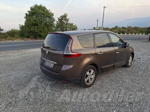 Renault - Scenic - 1.5 dci