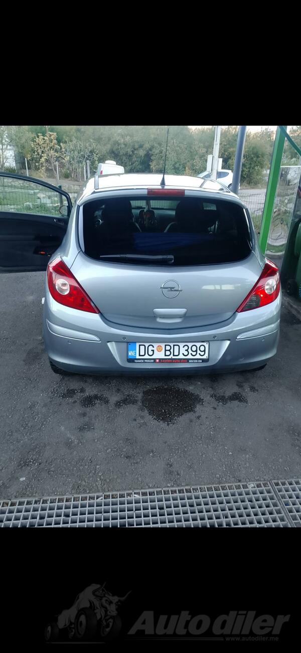 Opel - Corsa - 1.3cdti