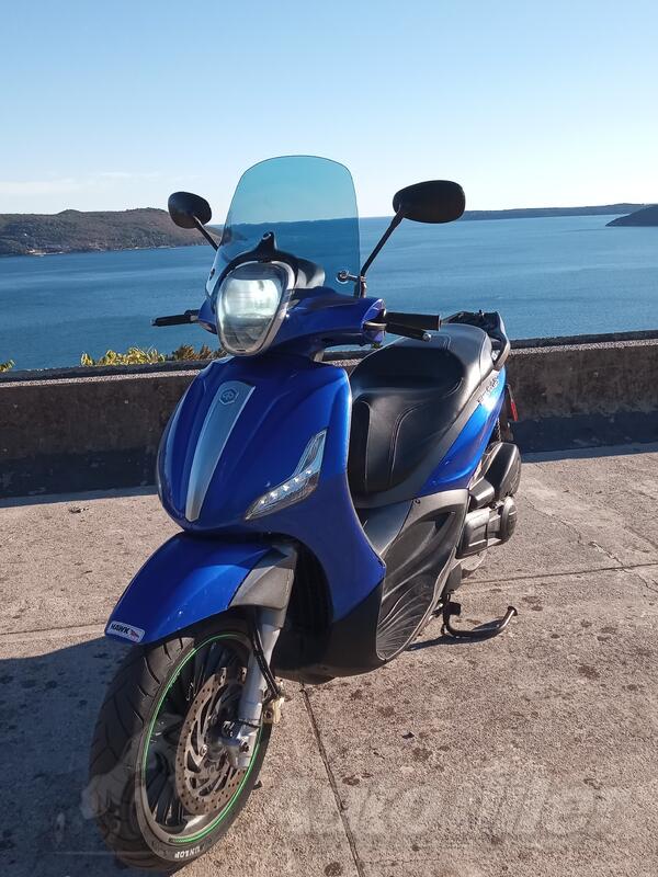 Piaggio - Beverly