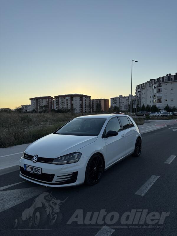 Volkswagen - Golf 7 - 2.0 GTD
