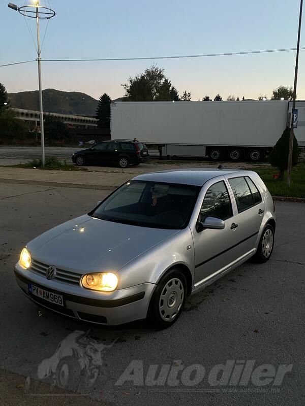 Volkswagen - Golf 4 - 1.9TDI