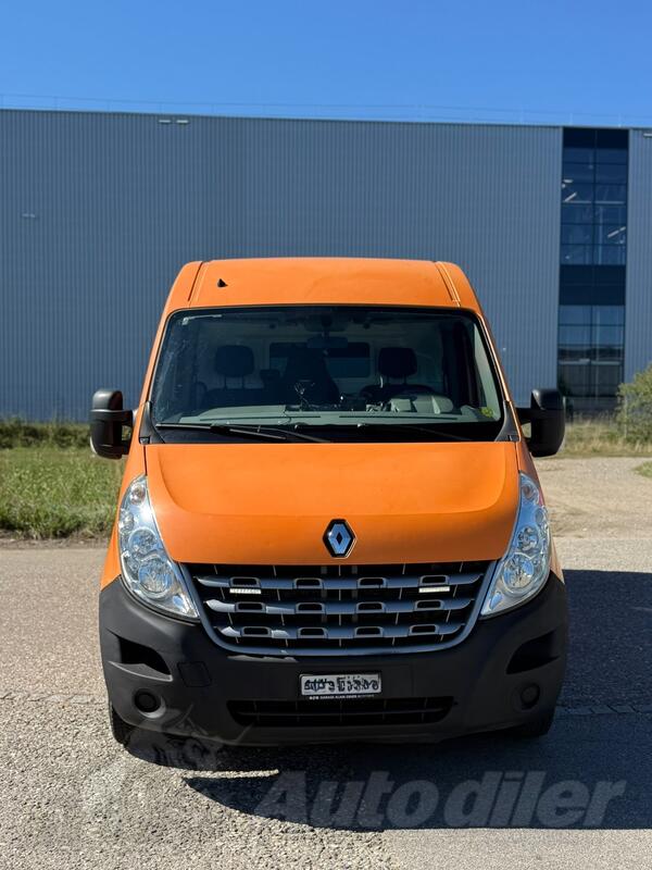 Renault - master