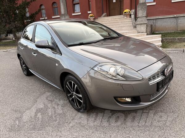 Fiat - Bravo - 1.6JTD/ AUTOMATIC