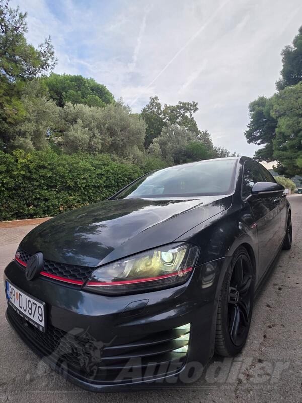 Volkswagen - Golf 7 - GOLF 7 GTI